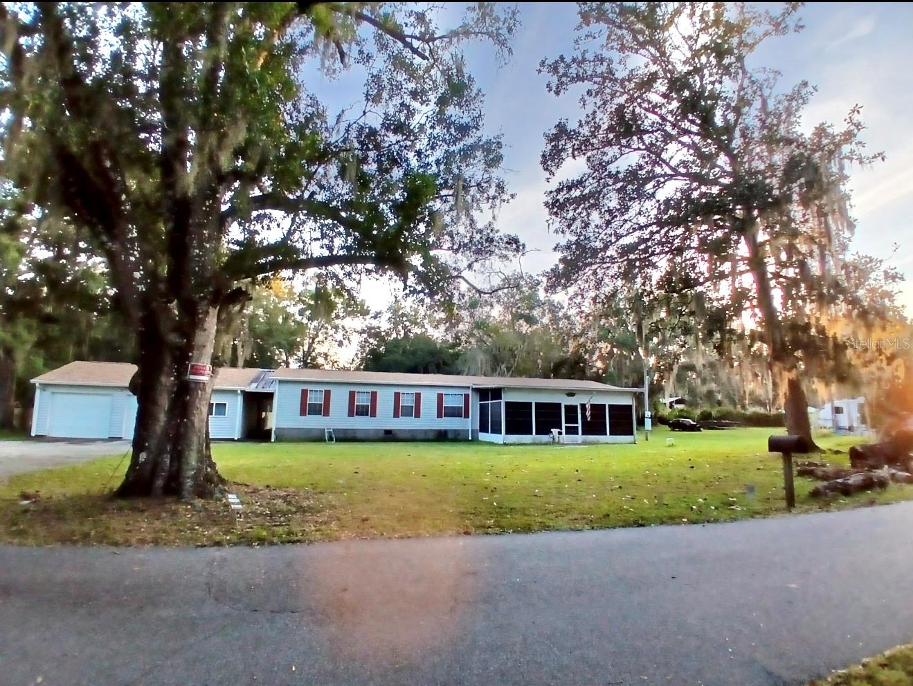 Image 49 of 62 For 4304 Oak View Avenue