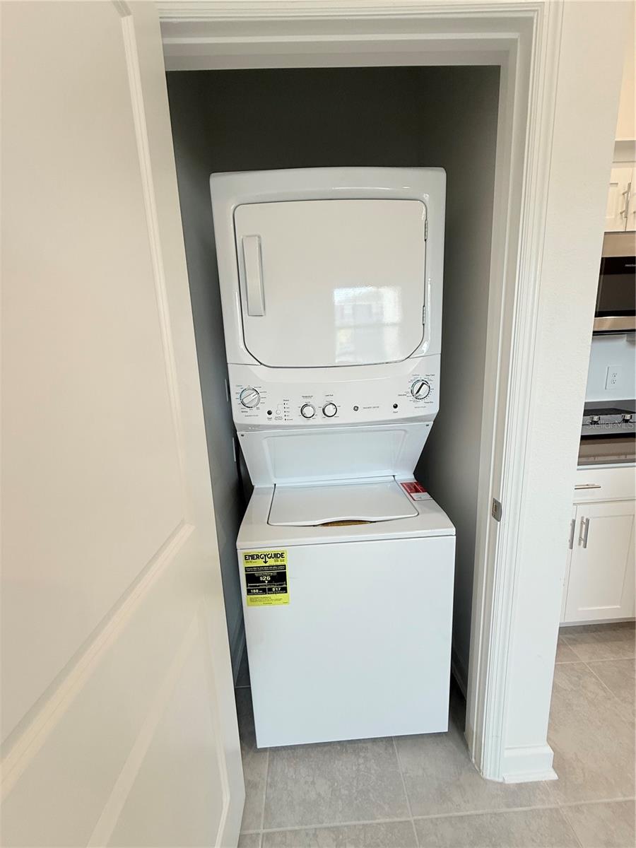 Image 11 of 25 For 5011 Barnet Drive