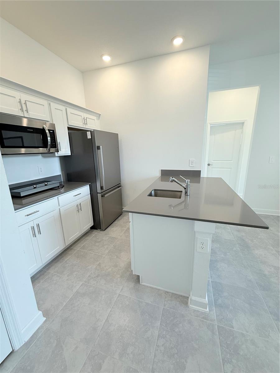 Image 13 of 25 For 5011 Barnet Drive