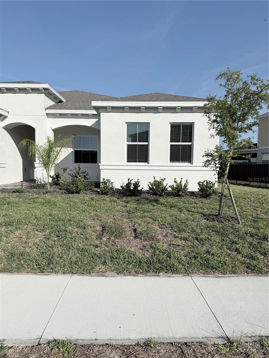 Image 2 of 25 For 5011 Barnet Drive