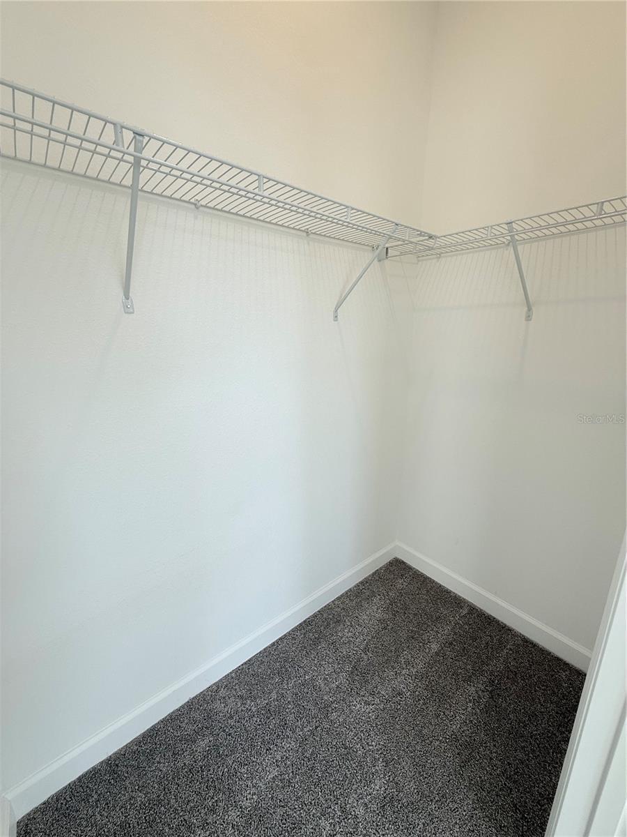 Image 21 of 25 For 5011 Barnet Drive