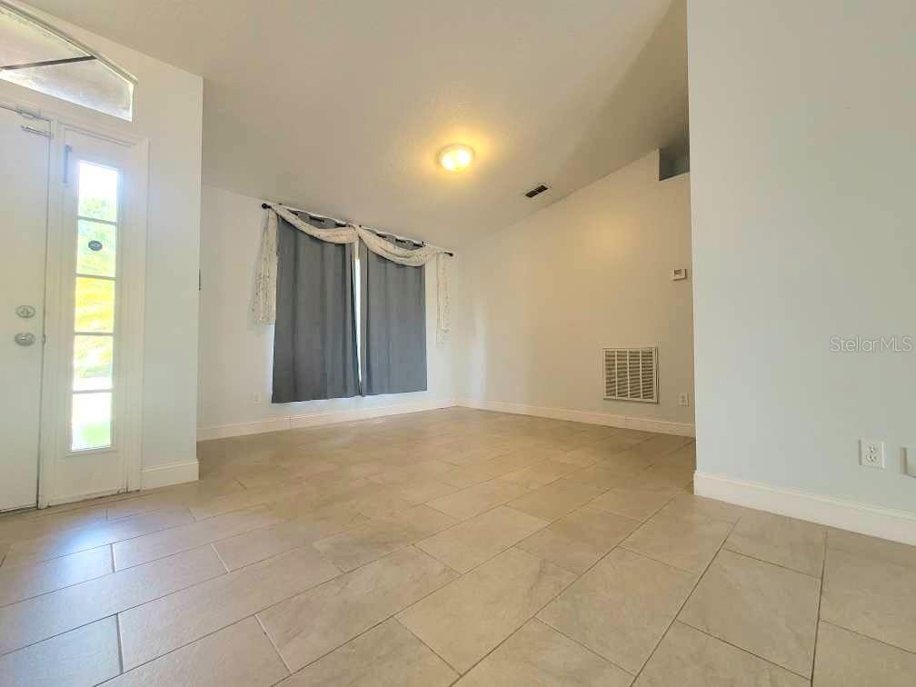 Image 10 of 46 For 283 Pine Arbor Drive