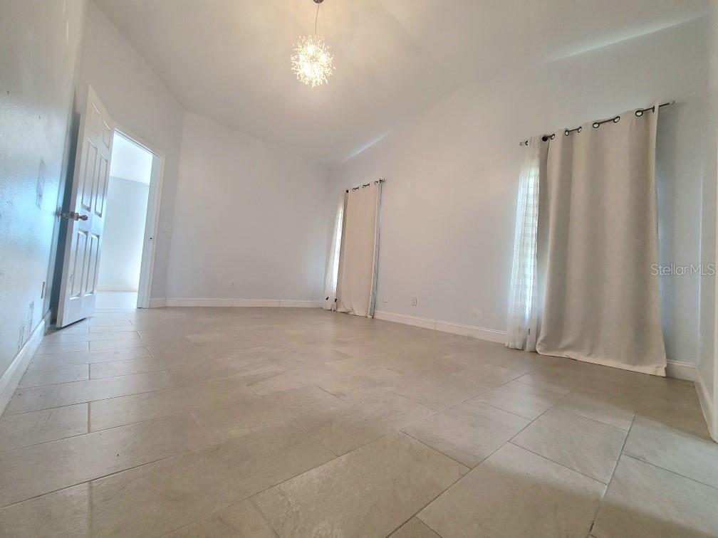 Image 21 of 46 For 283 Pine Arbor Drive