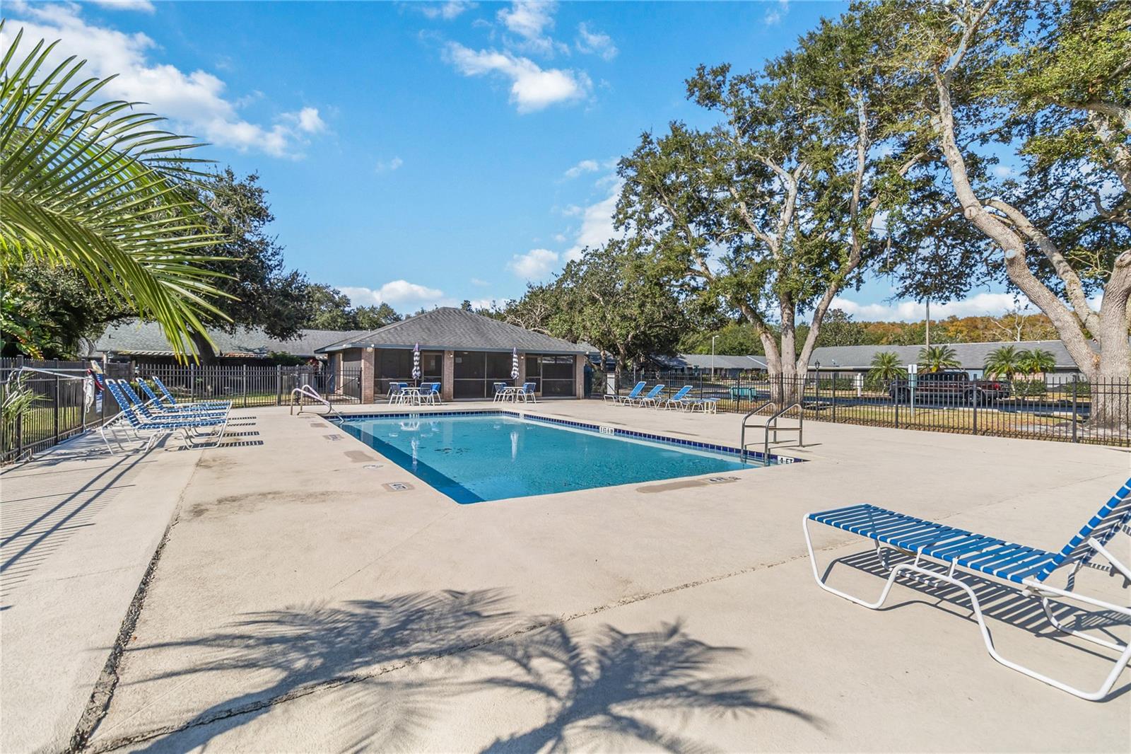 Image 24 of 25 For 2580 King Oak Circle