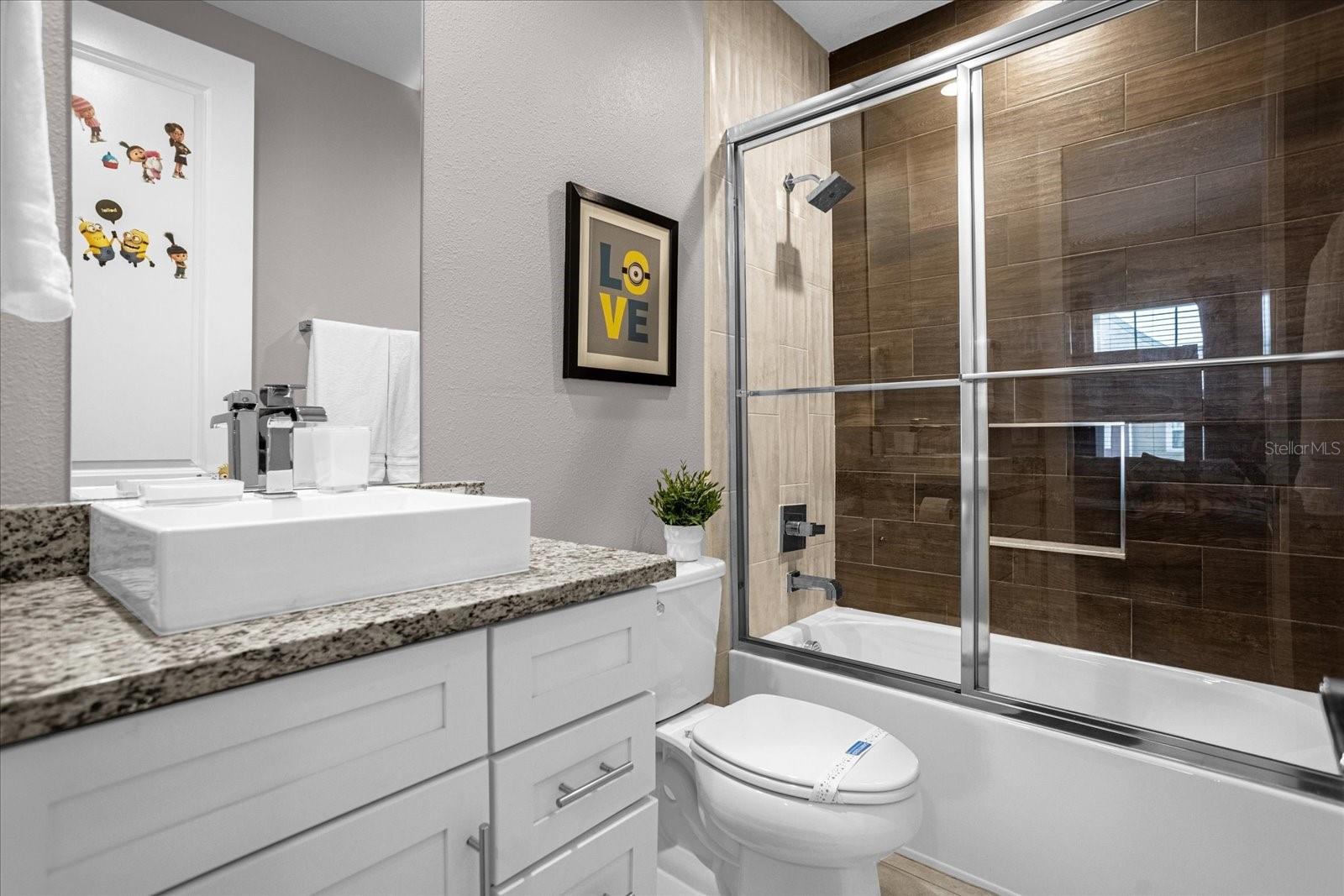 Image 32 of 41 For 7579 Sunny Dreams Lane