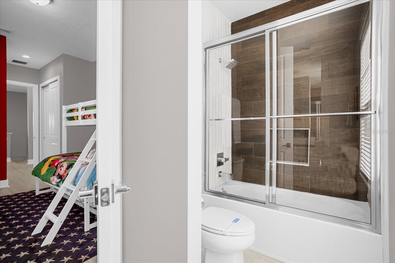 Image 36 of 41 For 7579 Sunny Dreams Lane