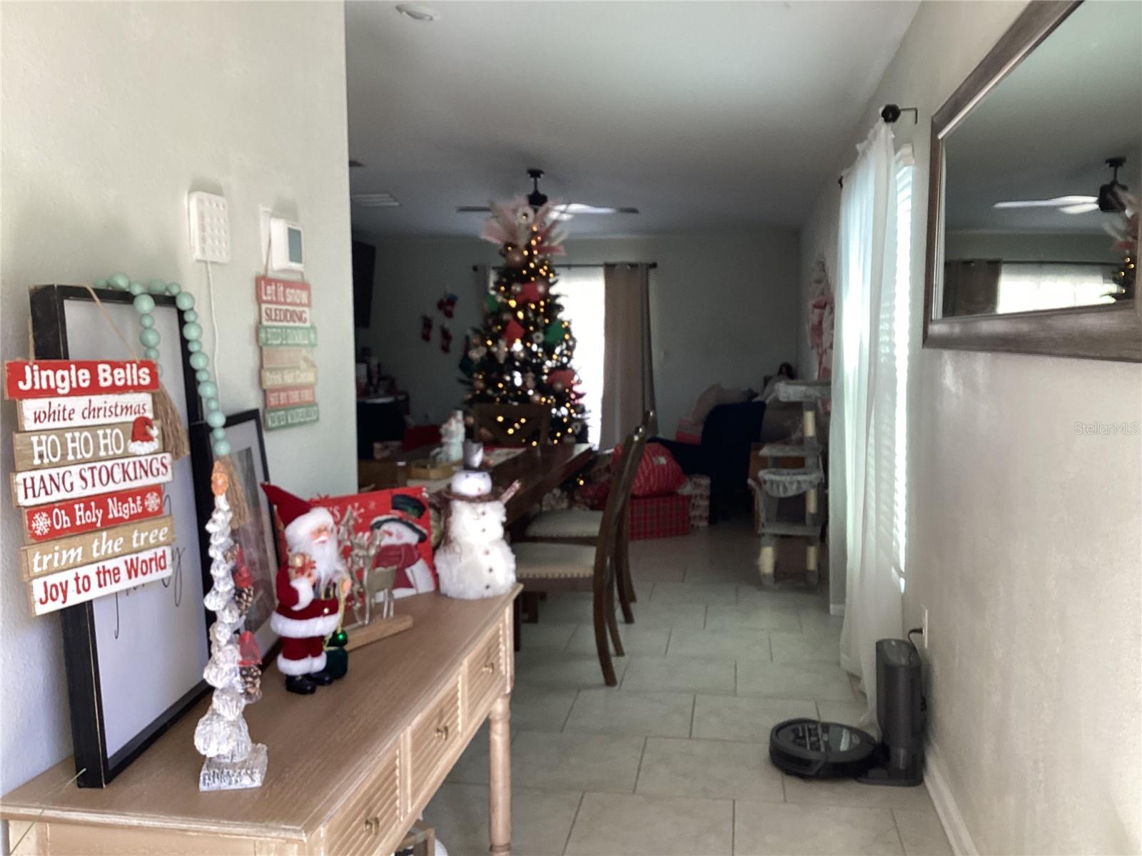 Image 4 of 42 For 260 Pershing Street