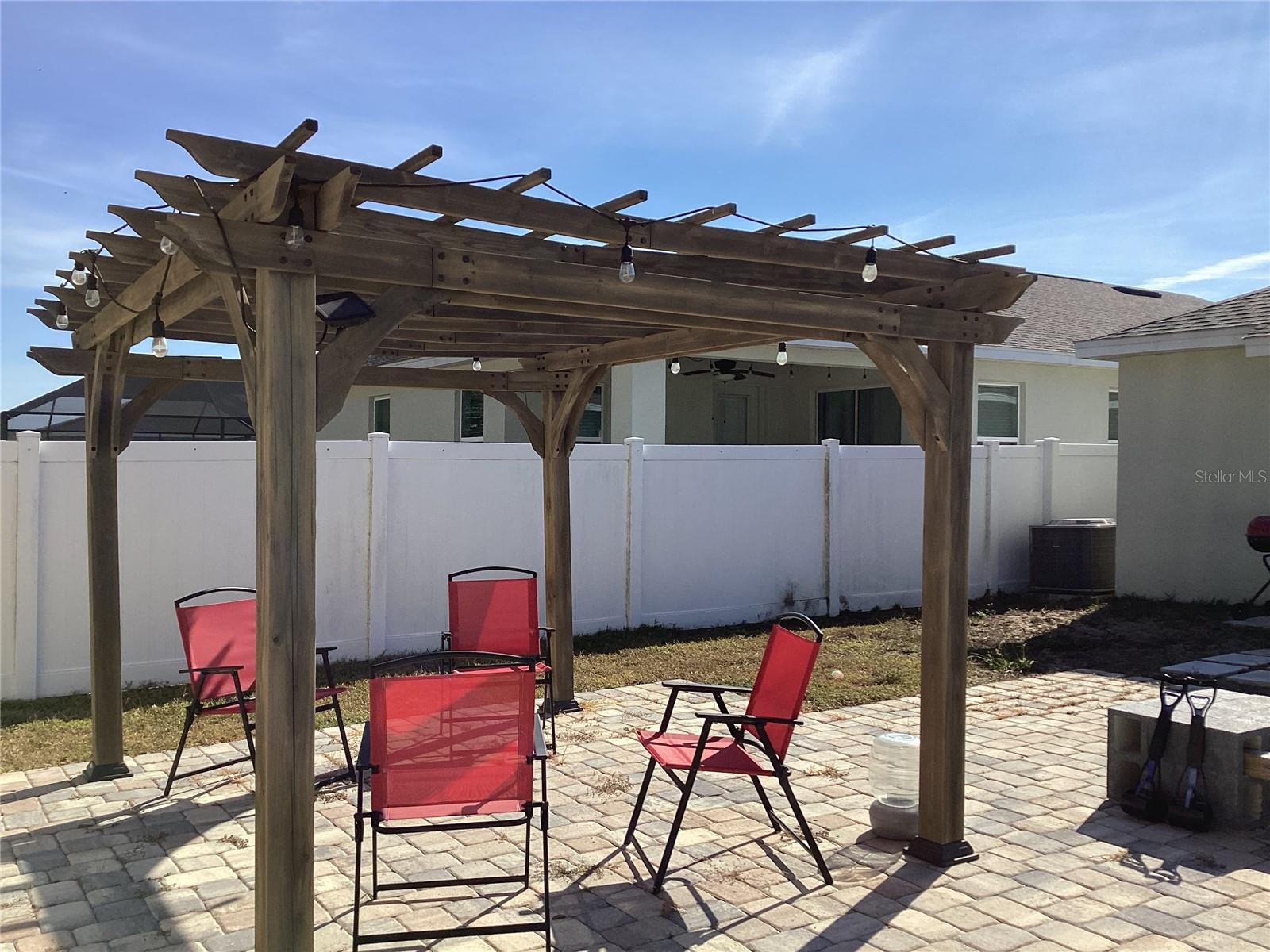 Image 41 of 42 For 260 Pershing Street