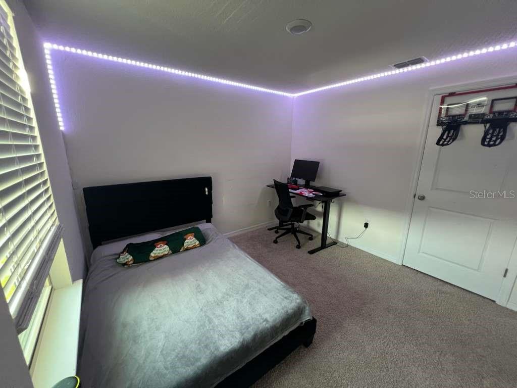 Image 10 of 43 For 12036 Holystone Street