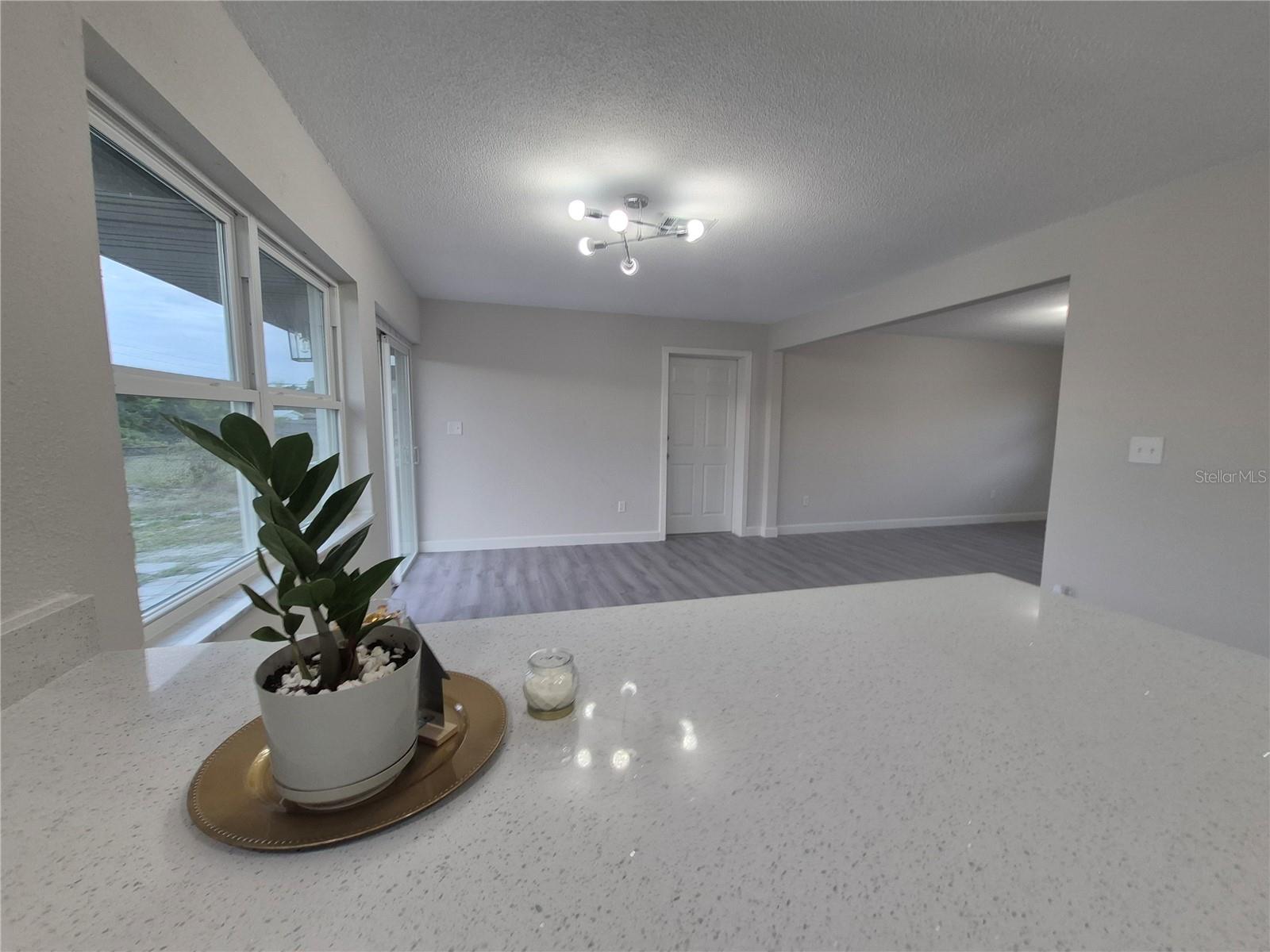 Image 17 of 48 For 980 Bacon Circle Ne