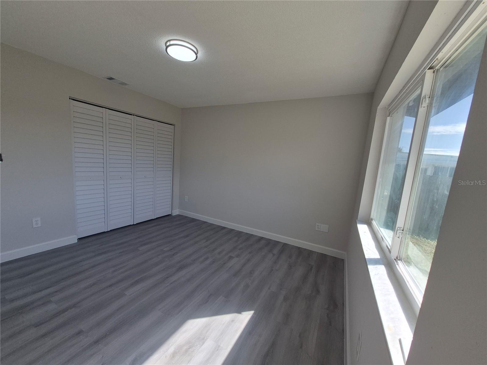 Image 21 of 48 For 980 Bacon Circle Ne