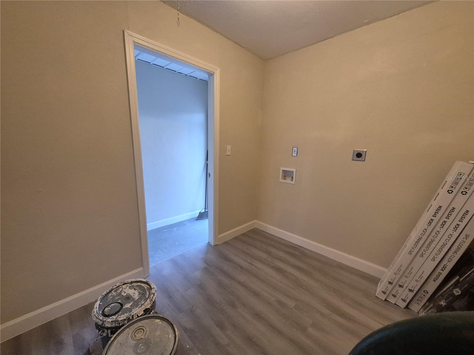 Image 42 of 48 For 980 Bacon Circle Ne