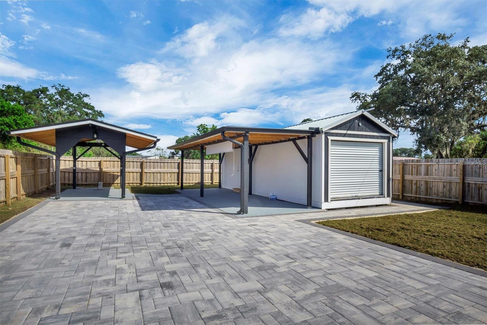 Image 22 of 23 For 414 Monroe Lane