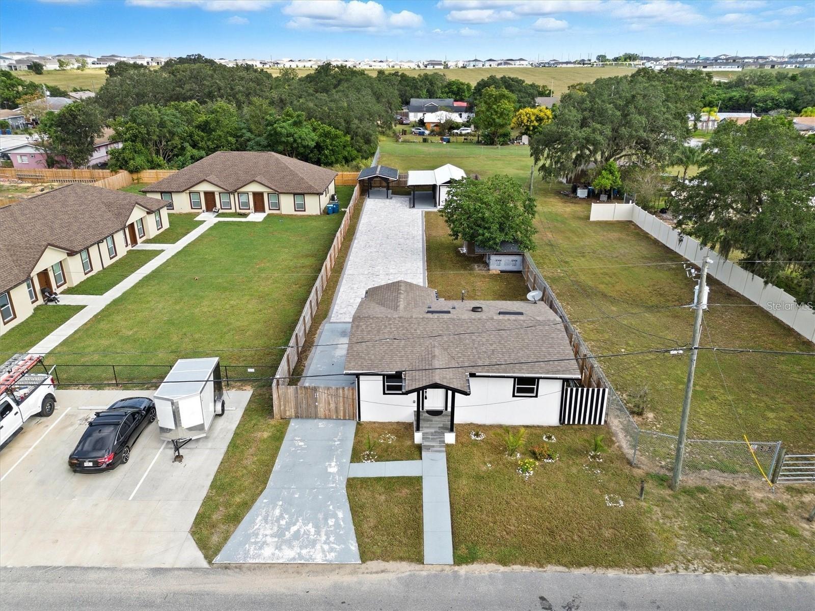 Image 4 of 23 For 414 Monroe Lane