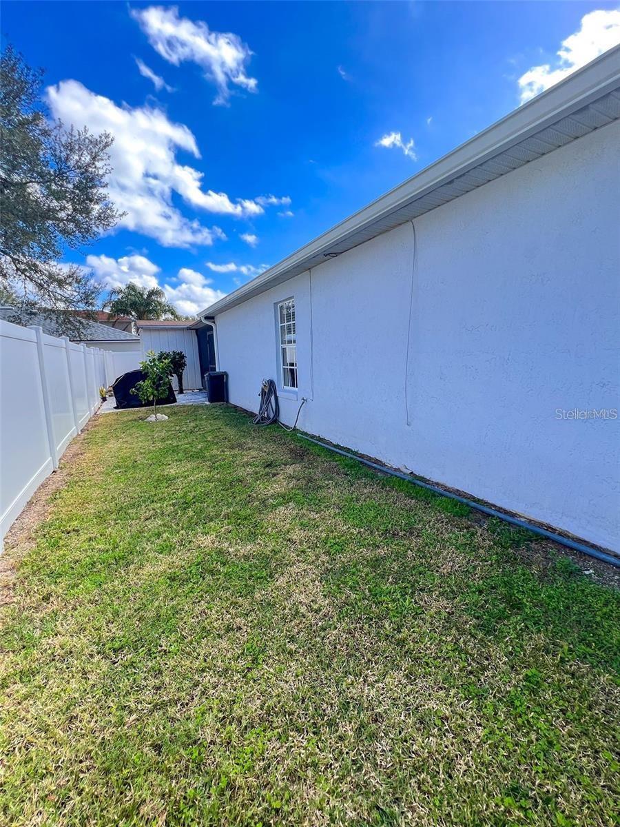 Image 28 of 31 For 307 Diamond Ridge Boulevard