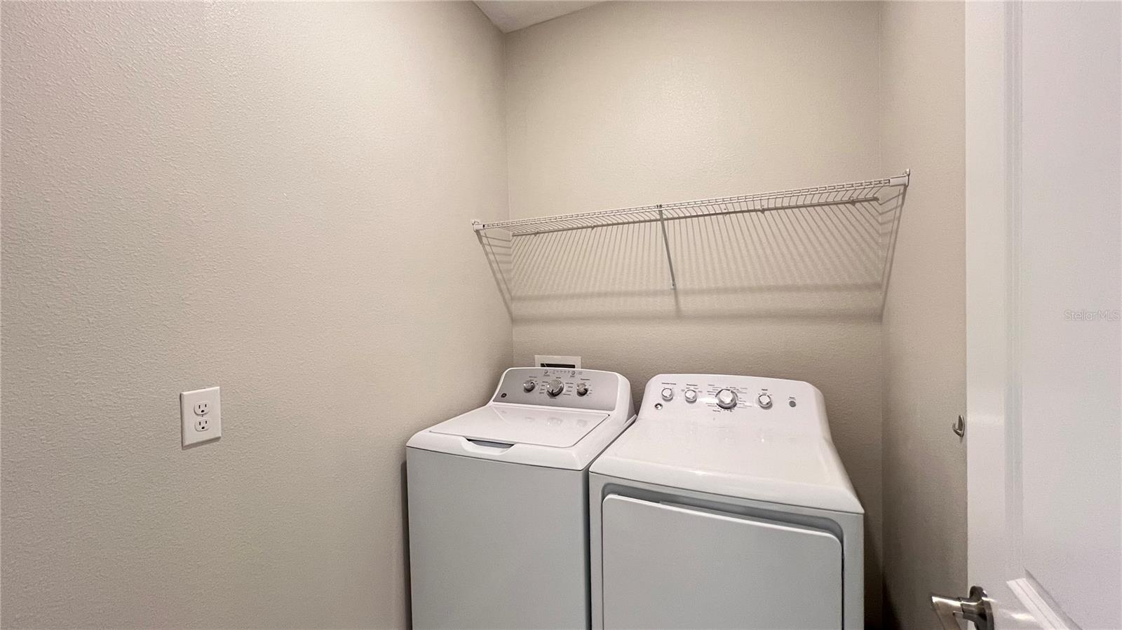 Image 19 of 37 For 16466 Glassy Loch Loop