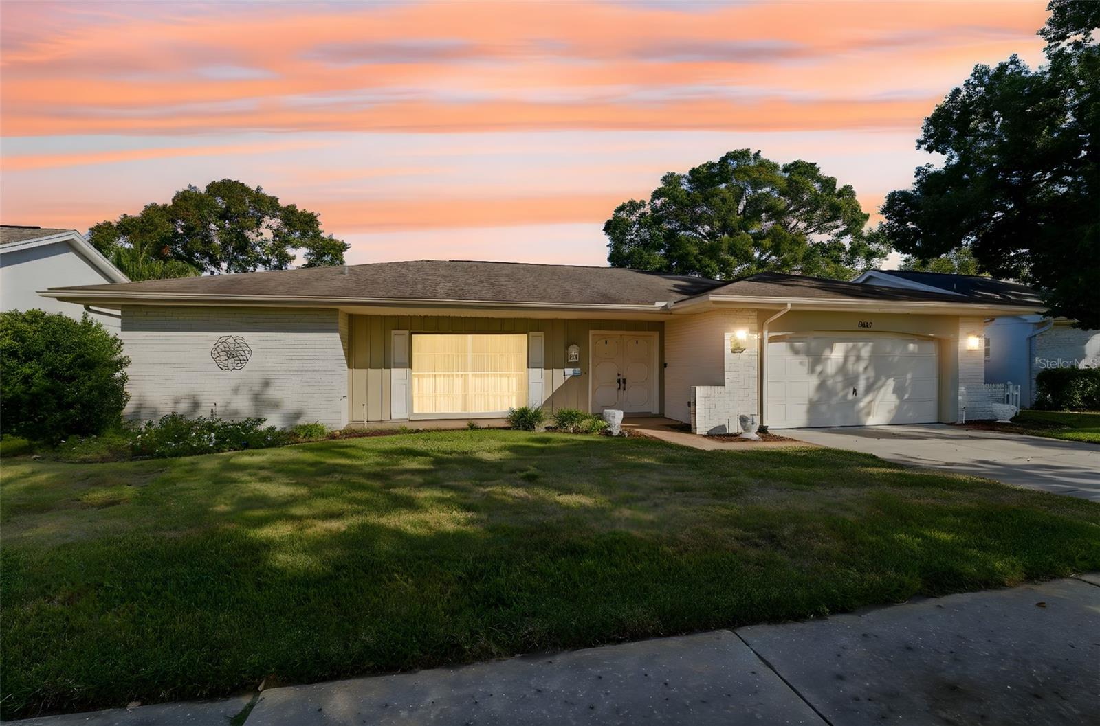 Image 2 of 27 For 8613 Stonehedge Way