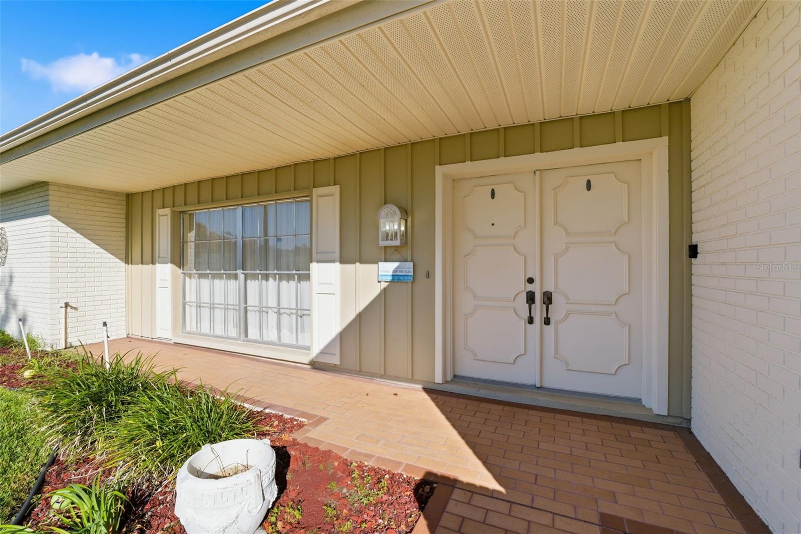 Image 4 of 27 For 8613 Stonehedge Way