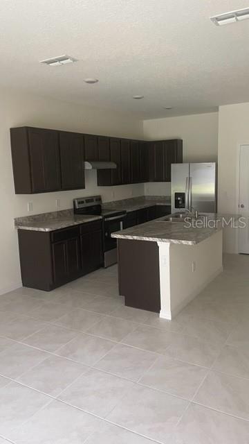 Image 3 of 6 For 1256 Yellow Finch Drive