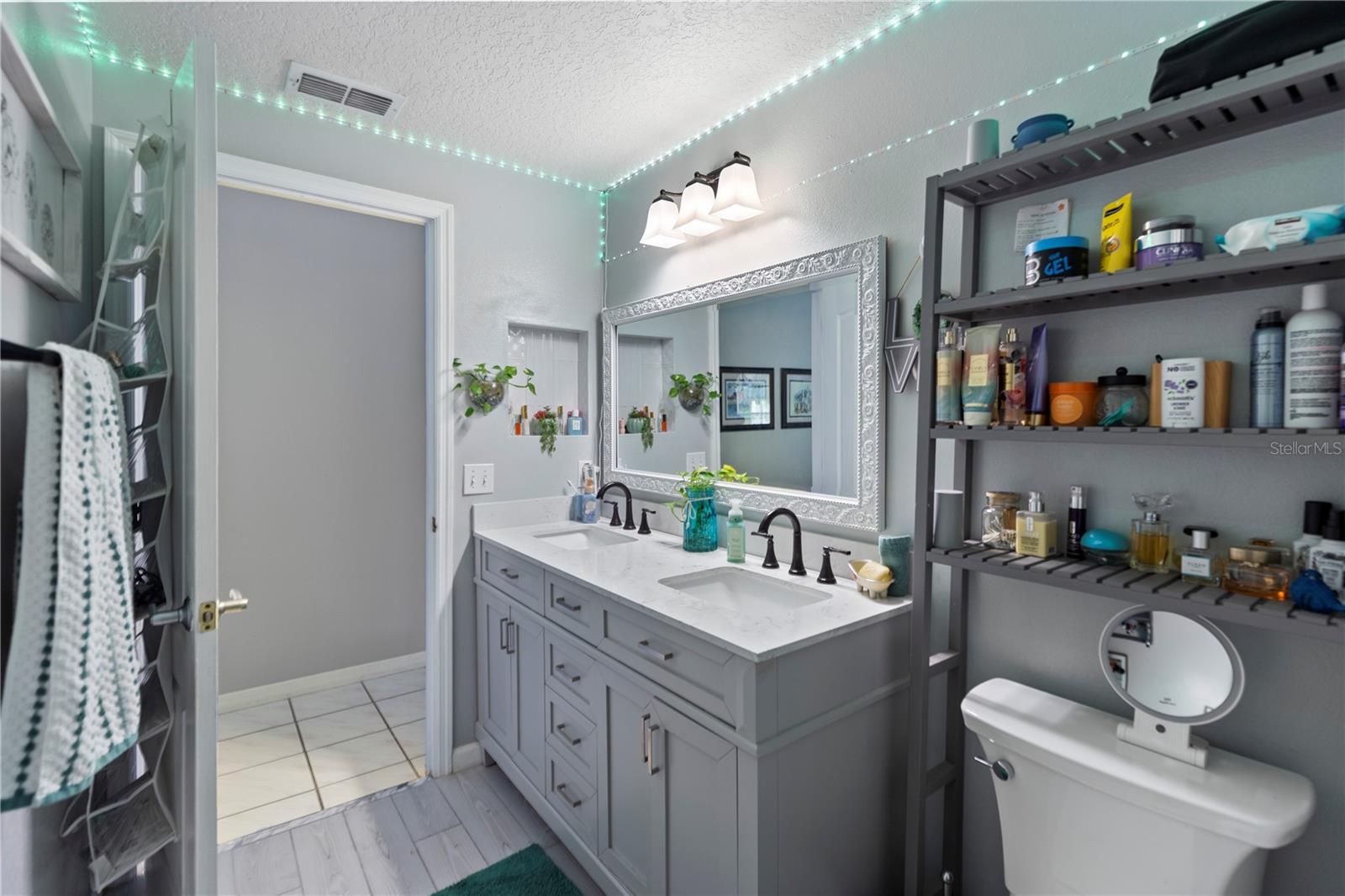 Image 21 of 35 For 2701 Rismen Court