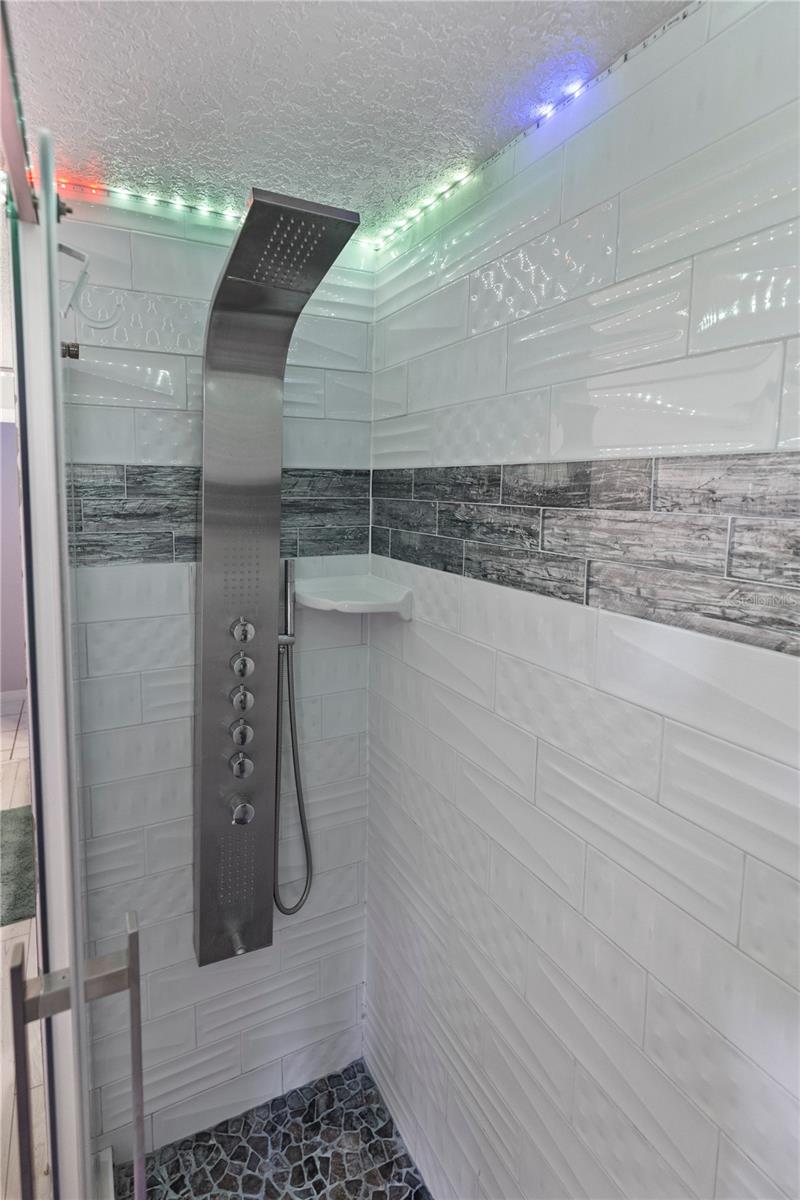 Image 23 of 35 For 2701 Rismen Court