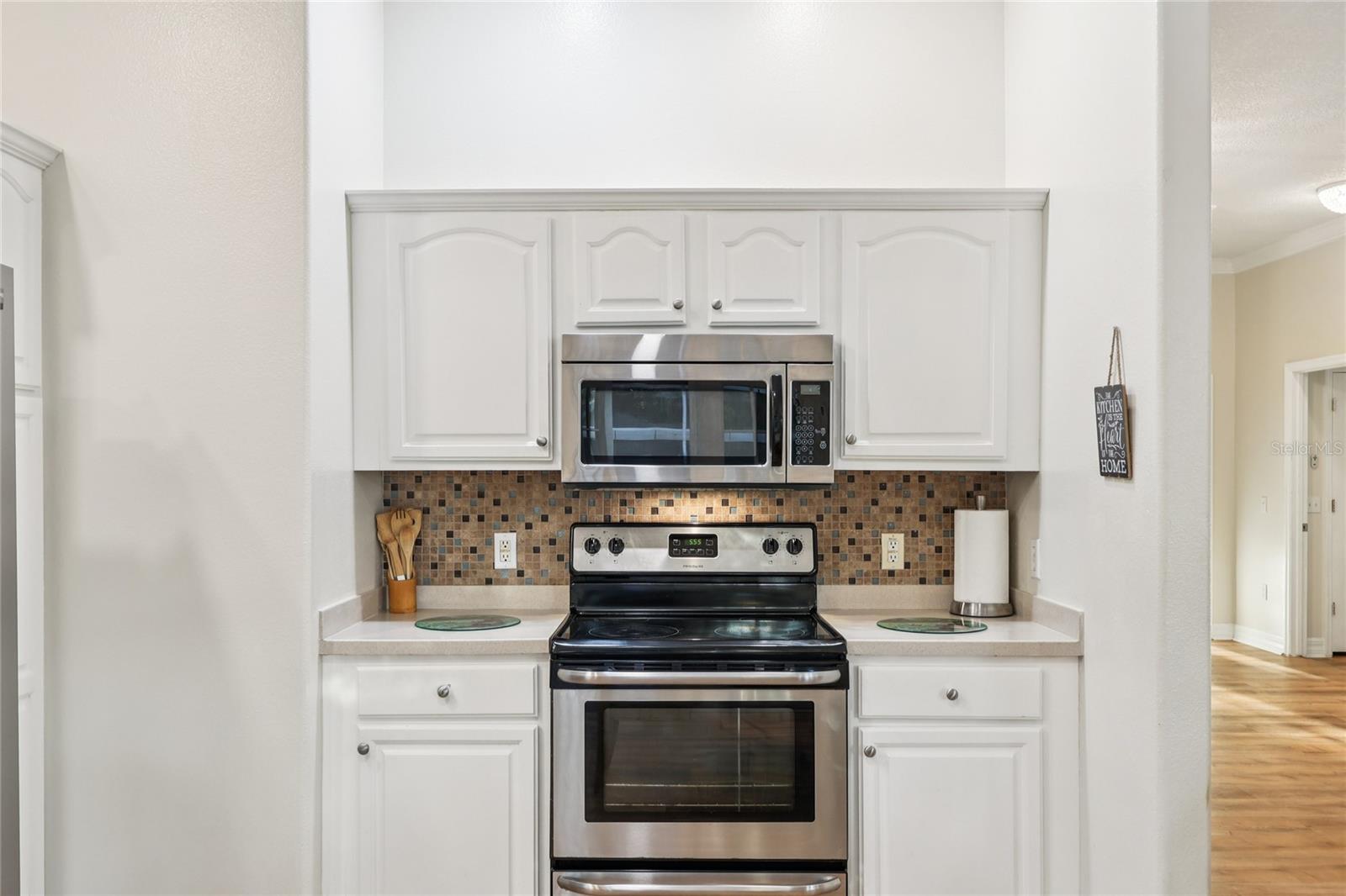 Image 12 of 60 For 215 Vista Drive