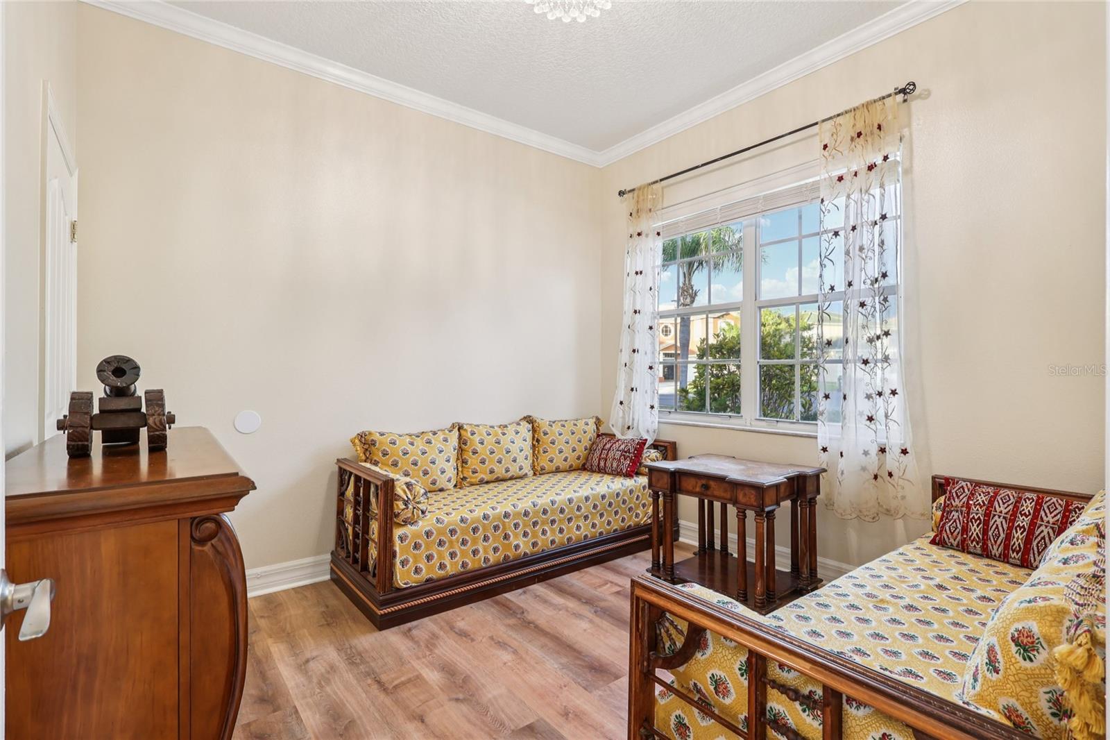 Image 15 of 60 For 215 Vista Drive