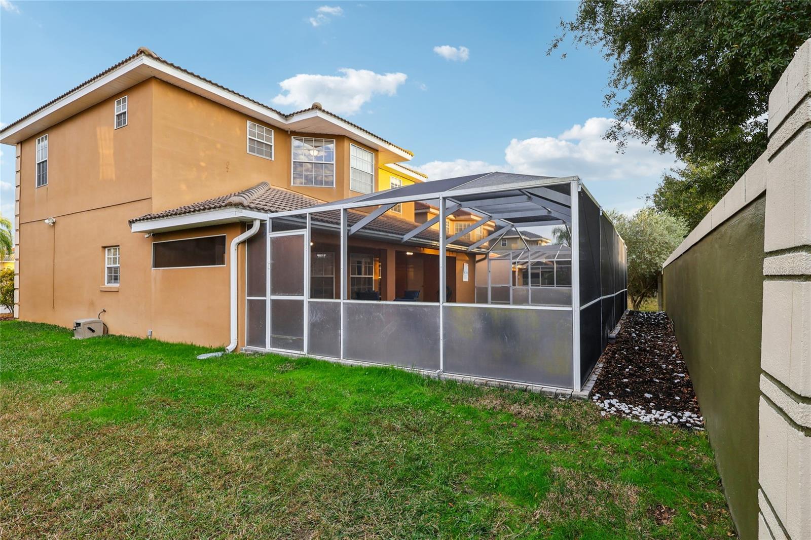 Image 41 of 60 For 215 Vista Drive