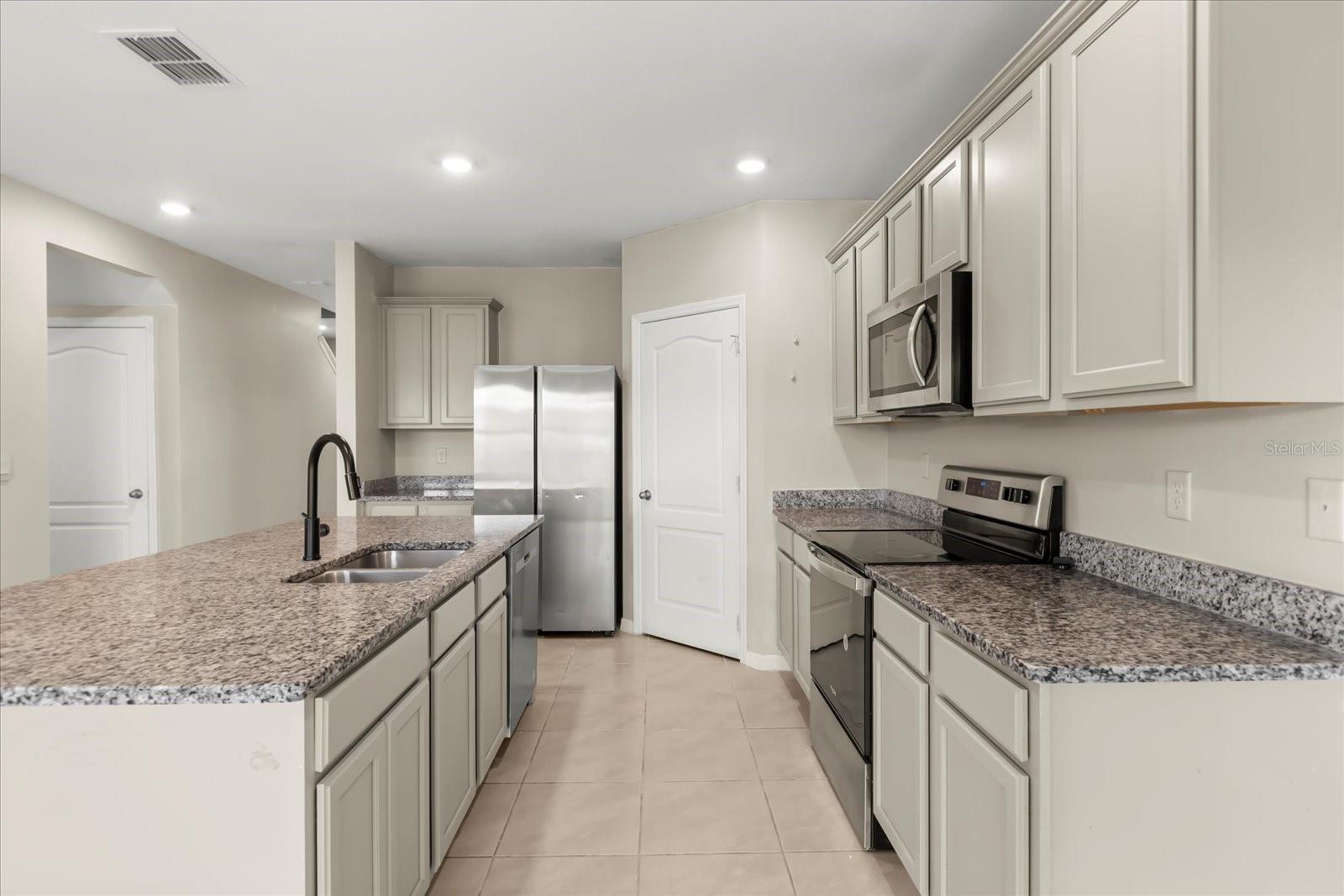 Image 14 of 40 For 5246 Mahogany Drive