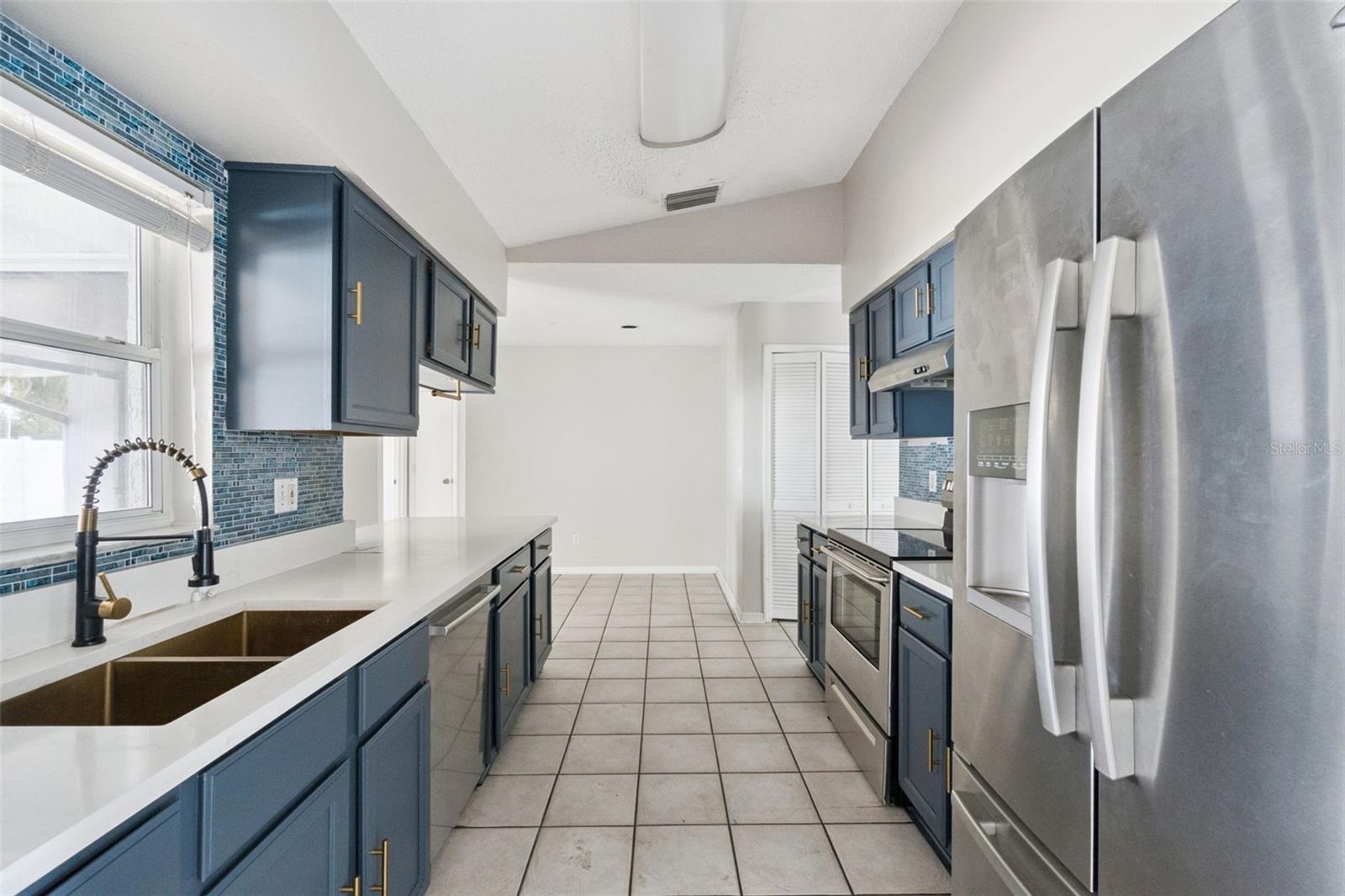 Image 4 of 14 For 4598 Conway Landing Drive