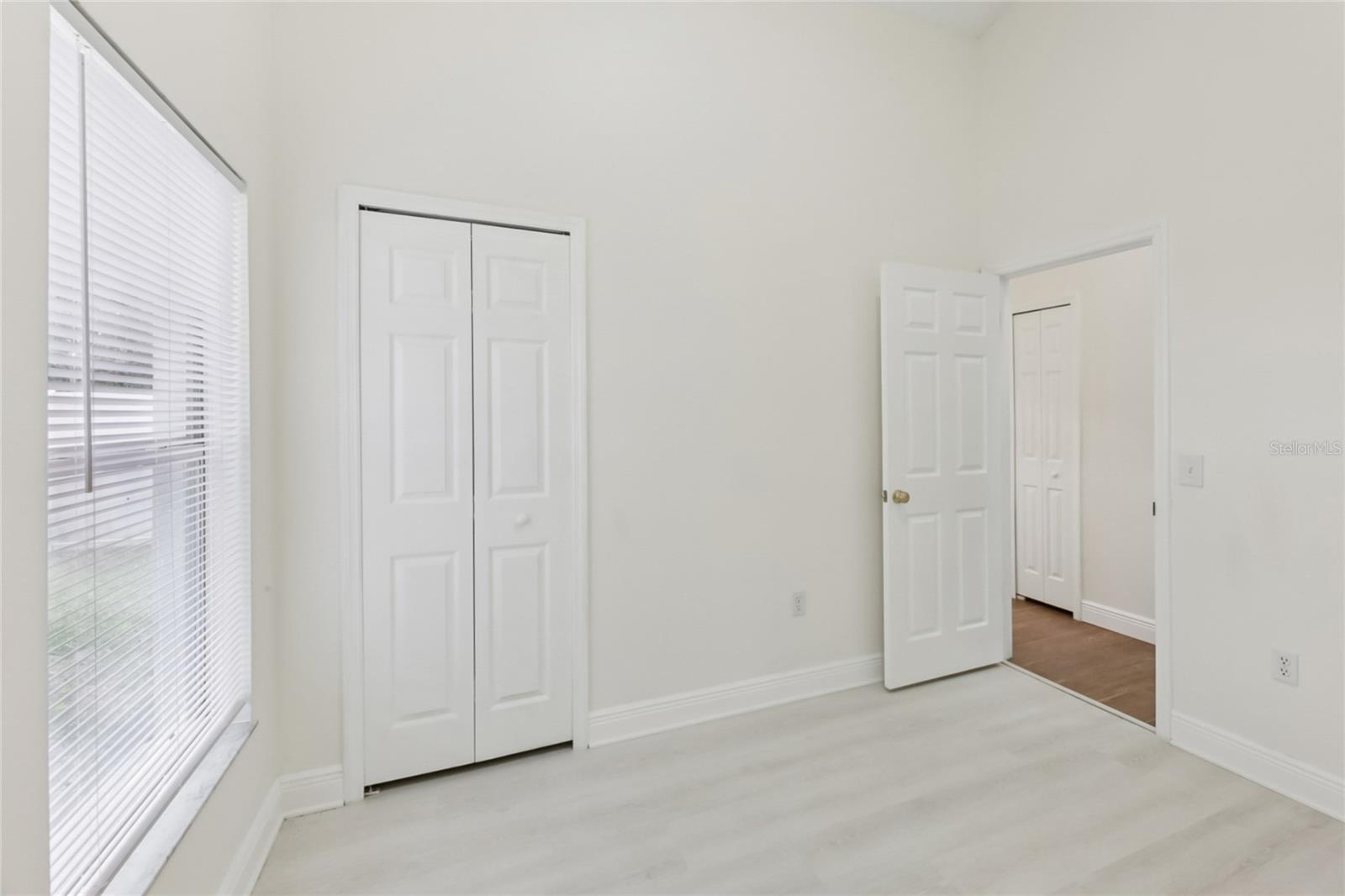 Image 19 of 38 For 221 Garberia Drive