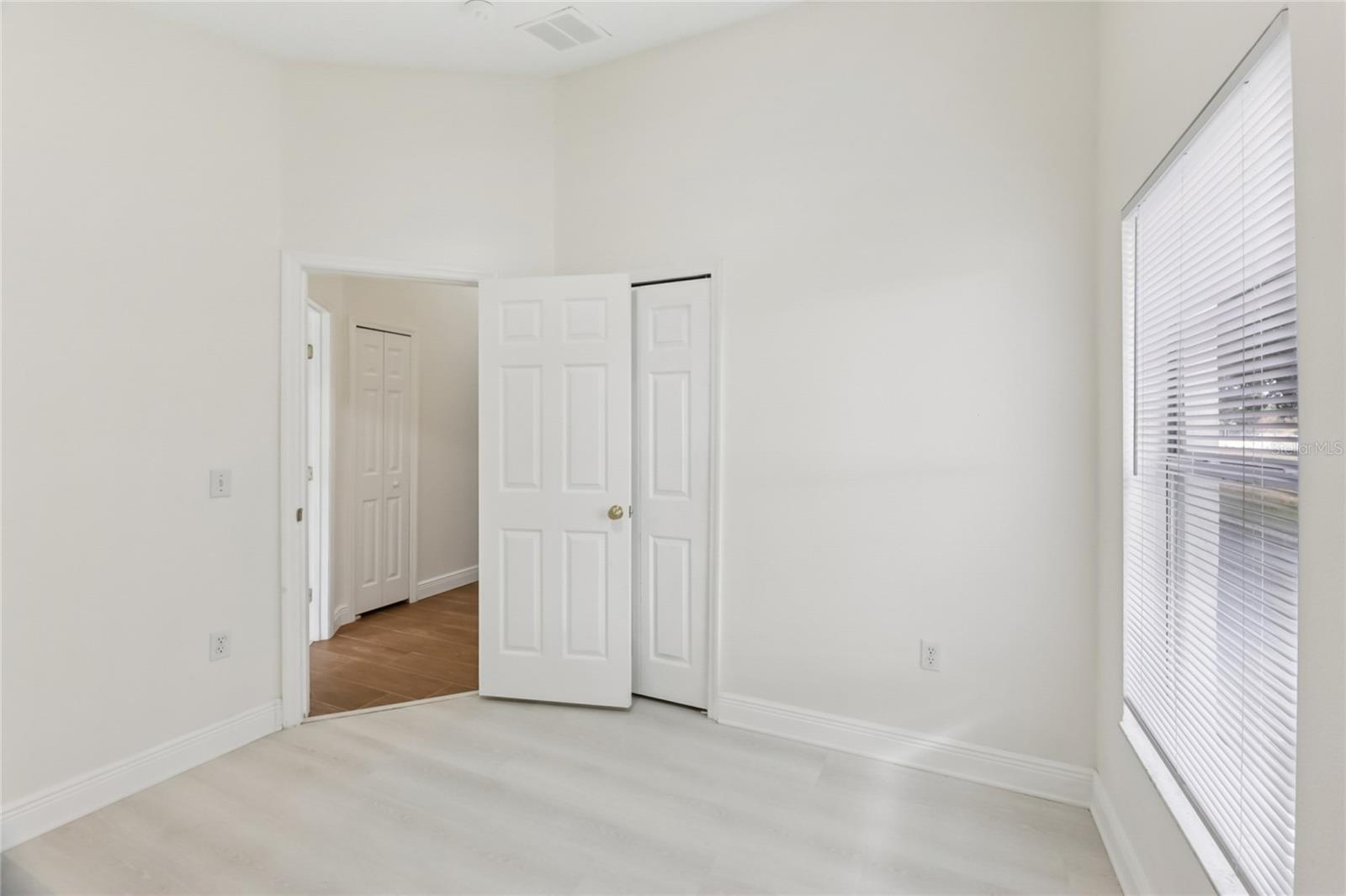 Image 21 of 38 For 221 Garberia Drive