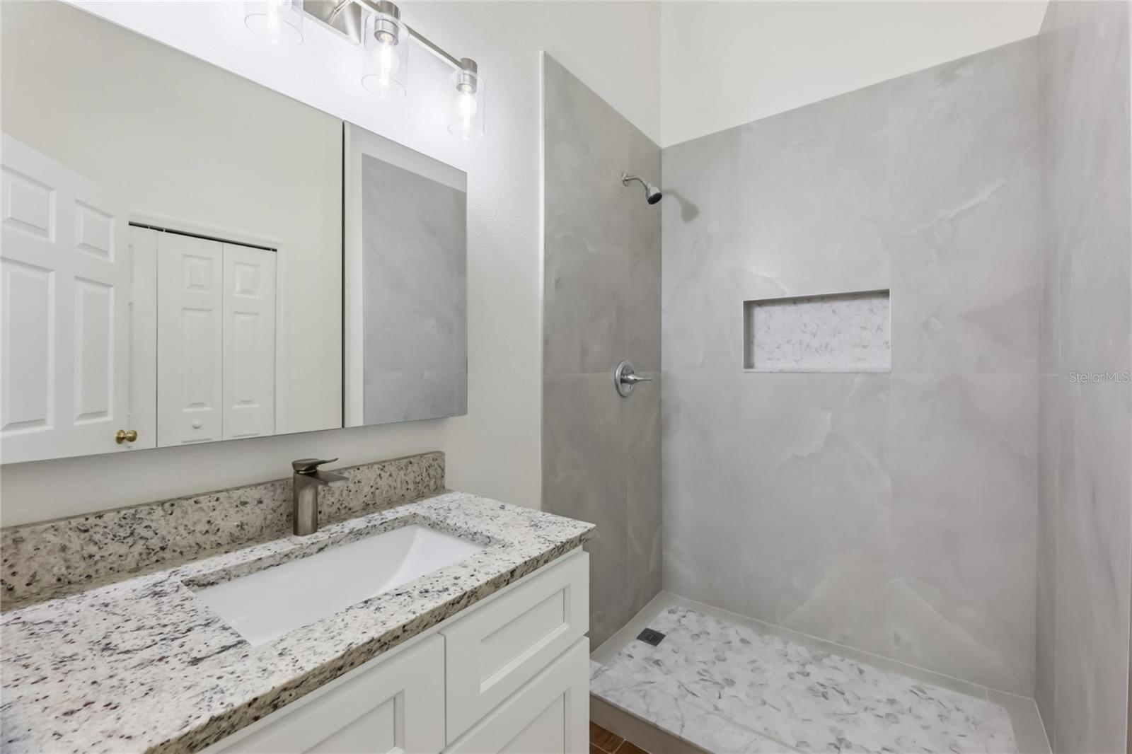 Image 28 of 38 For 221 Garberia Drive