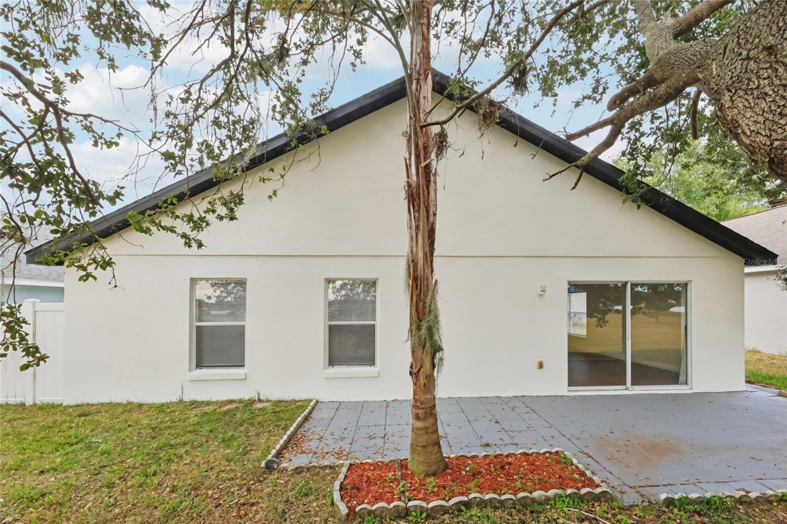 Image 32 of 38 For 221 Garberia Drive