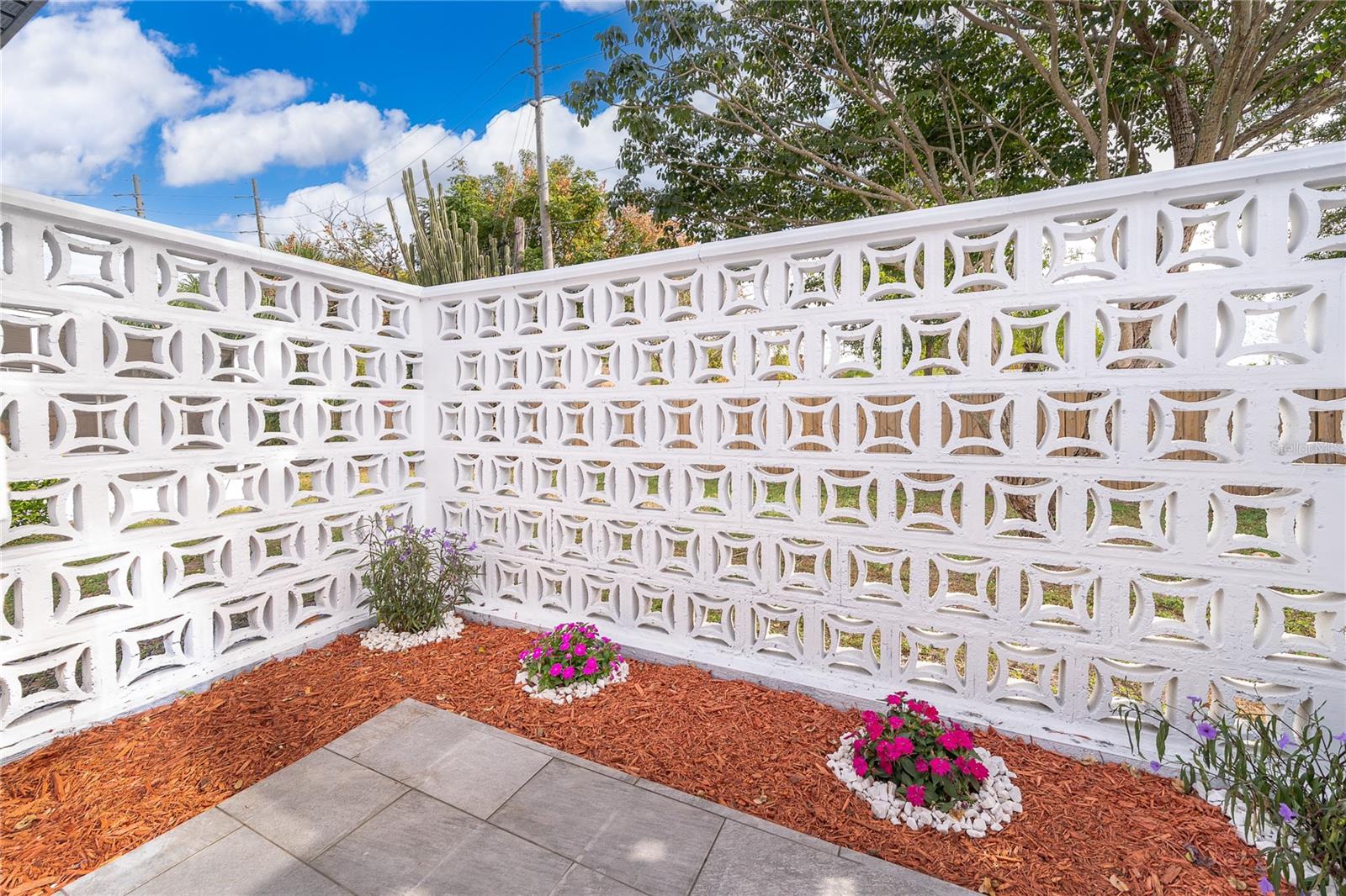 Image 21 of 42 For 5116 Jeannine Court