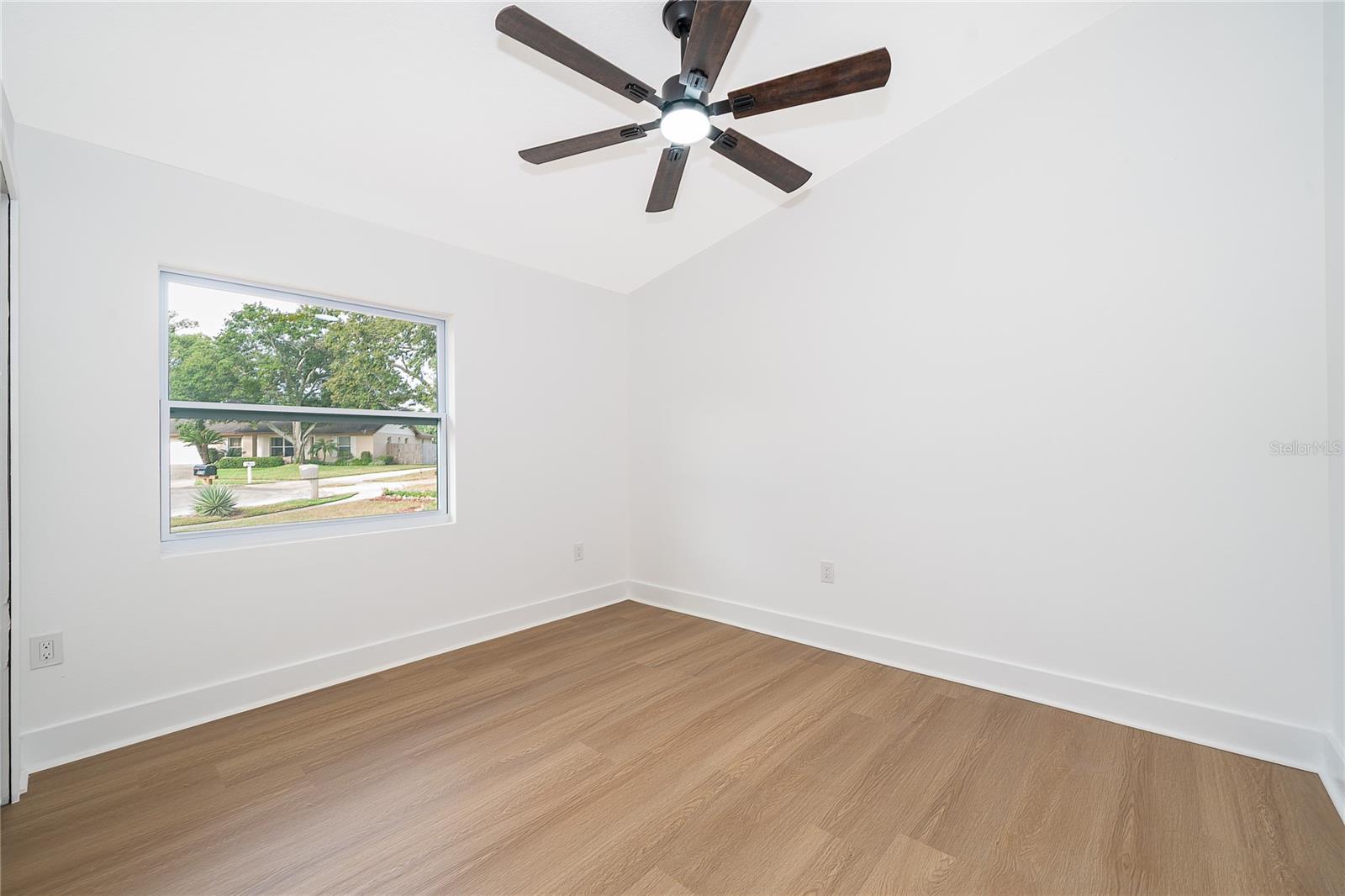 Image 25 of 42 For 5116 Jeannine Court