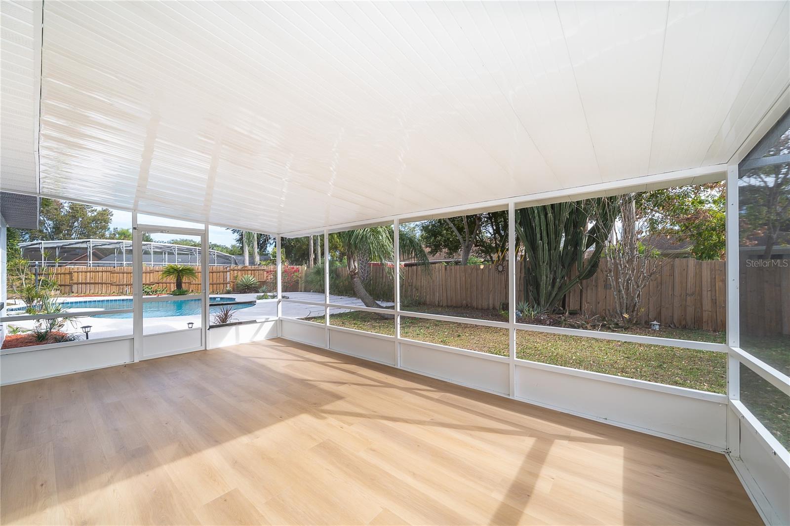 Image 32 of 42 For 5116 Jeannine Court