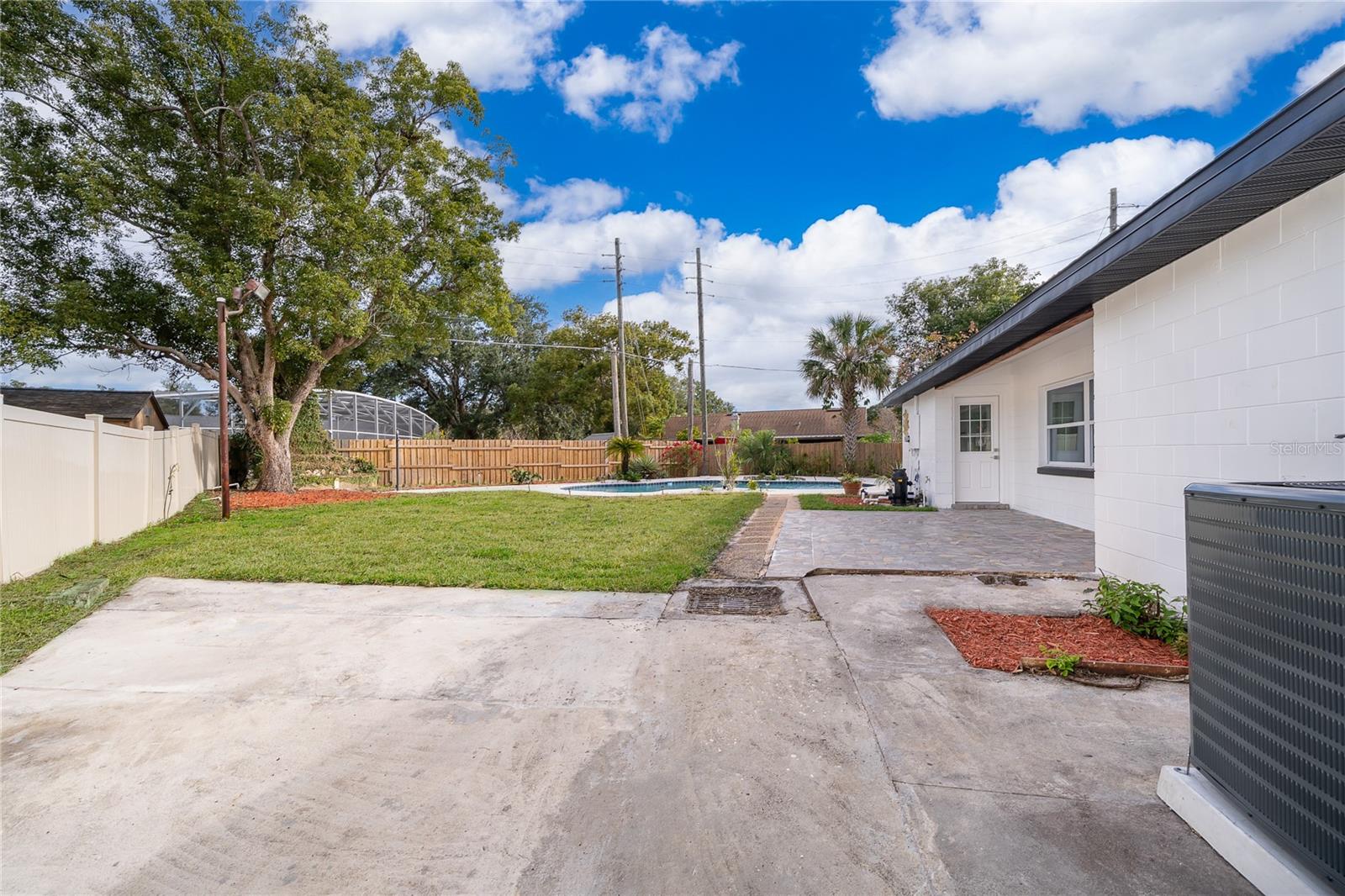 Image 35 of 42 For 5116 Jeannine Court