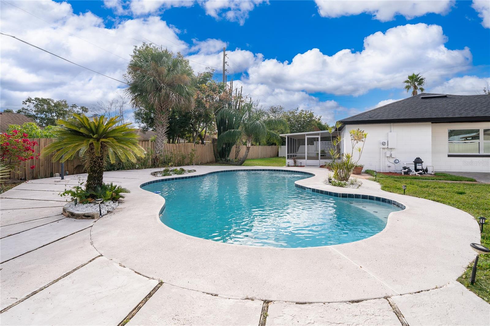 Image 37 of 42 For 5116 Jeannine Court