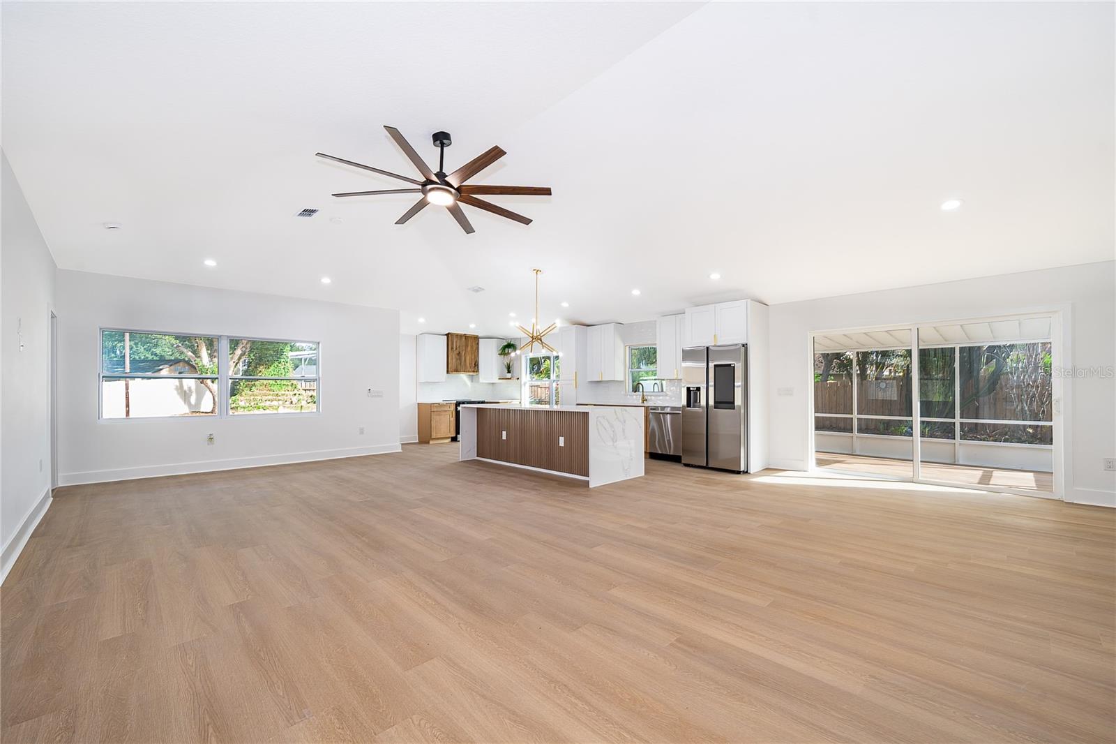 Image 5 of 42 For 5116 Jeannine Court