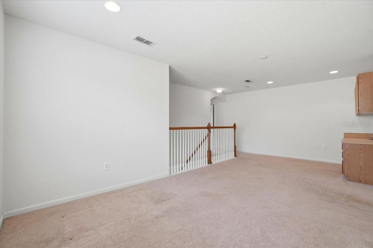 Image 16 of 41 For 3000 Ashland Lane S