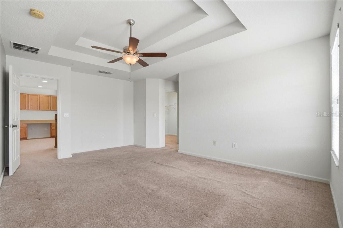 Image 18 of 41 For 3000 Ashland Lane S