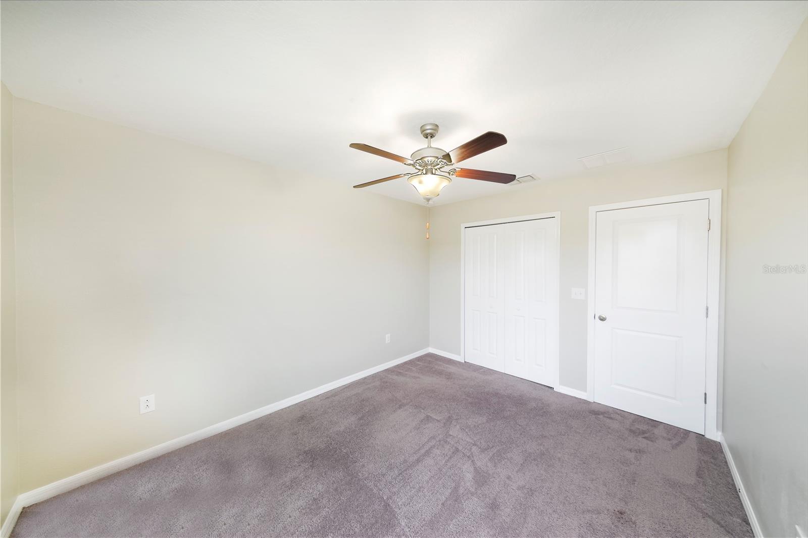 Listing photo id 11 for 10162 Carloway Hills Drive