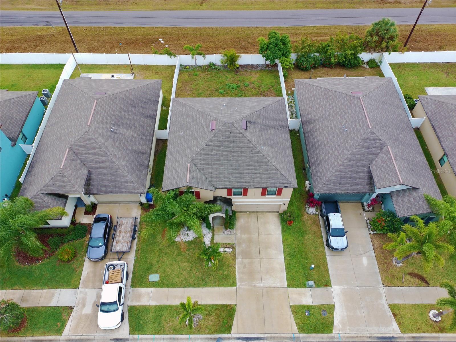 Listing photo id 28 for 10162 Carloway Hills Drive