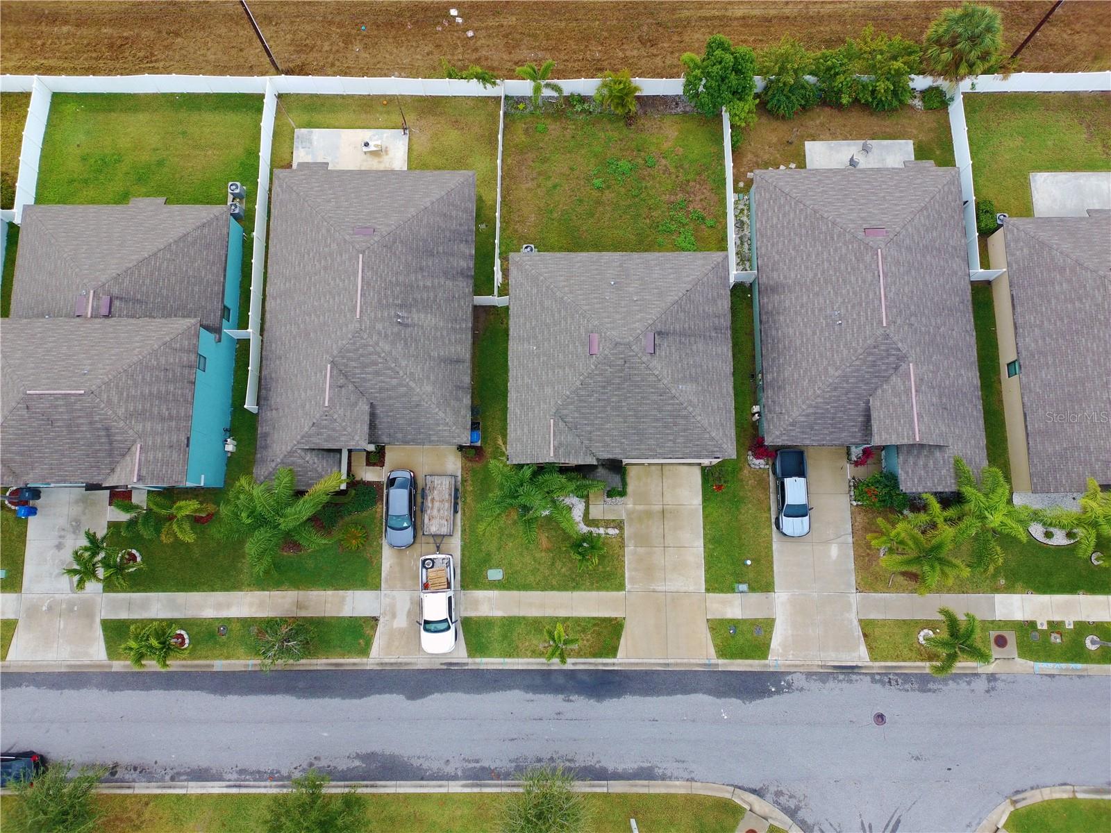 Listing photo id 30 for 10162 Carloway Hills Drive