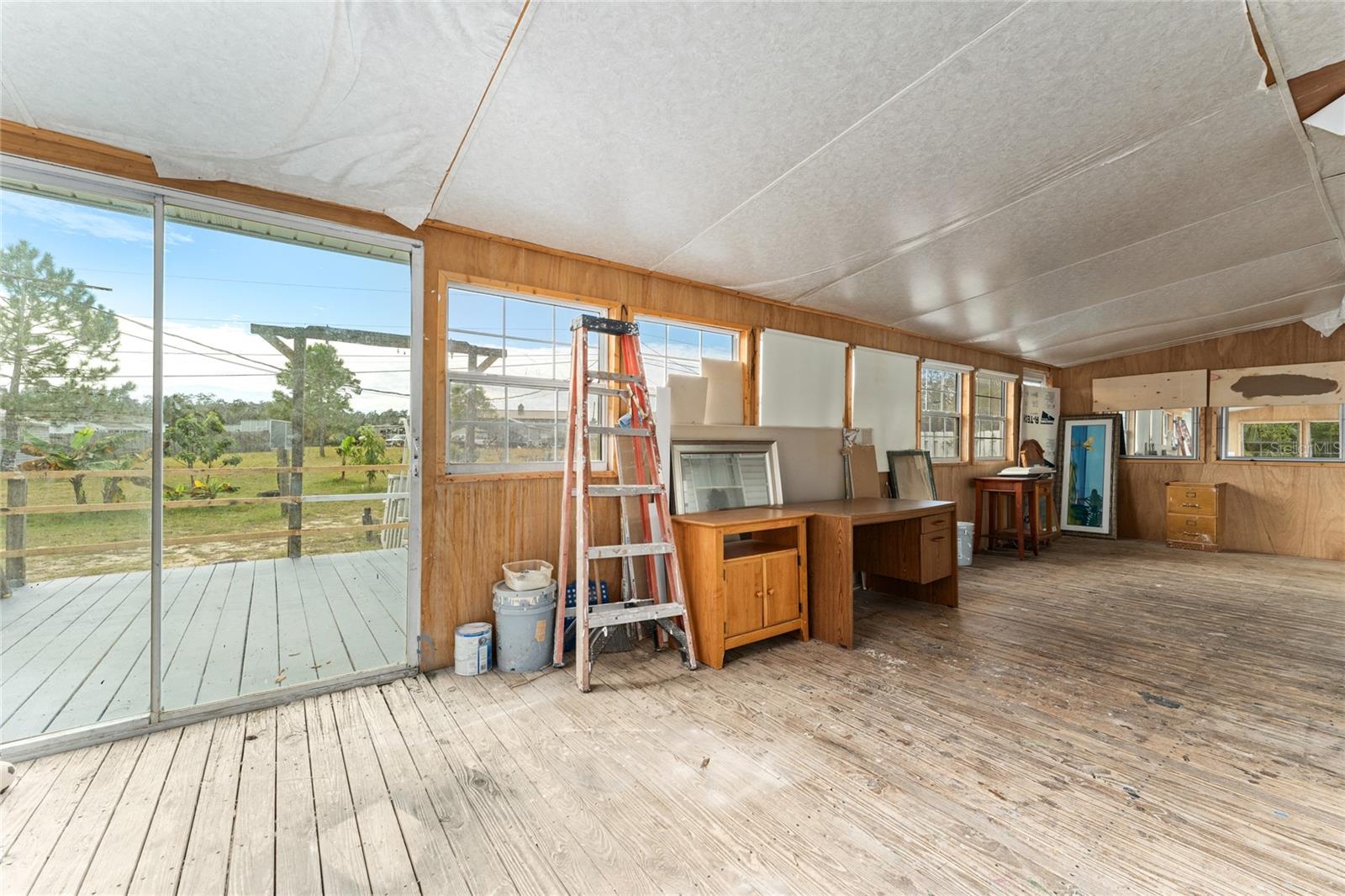 Image 19 of 40 For 213 Bowen Road