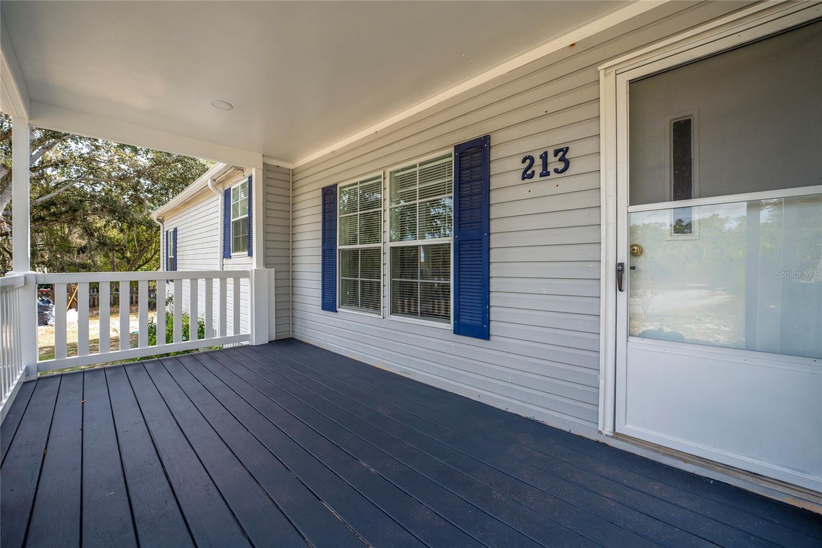 Image 3 of 40 For 213 Bowen Road