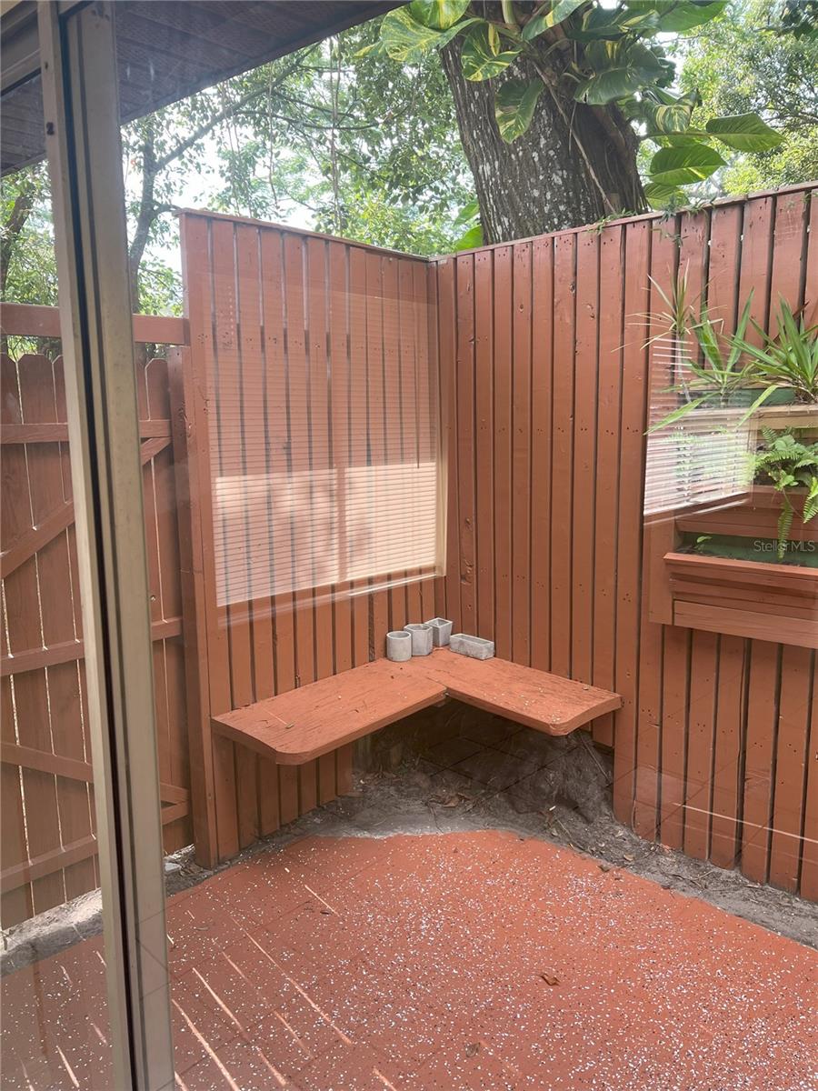 Image 13 of 13 For 953 Monroe Court