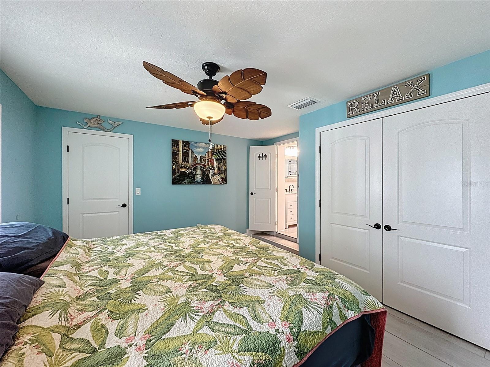 Image 15 of 56 For 414 Oakridge Avenue