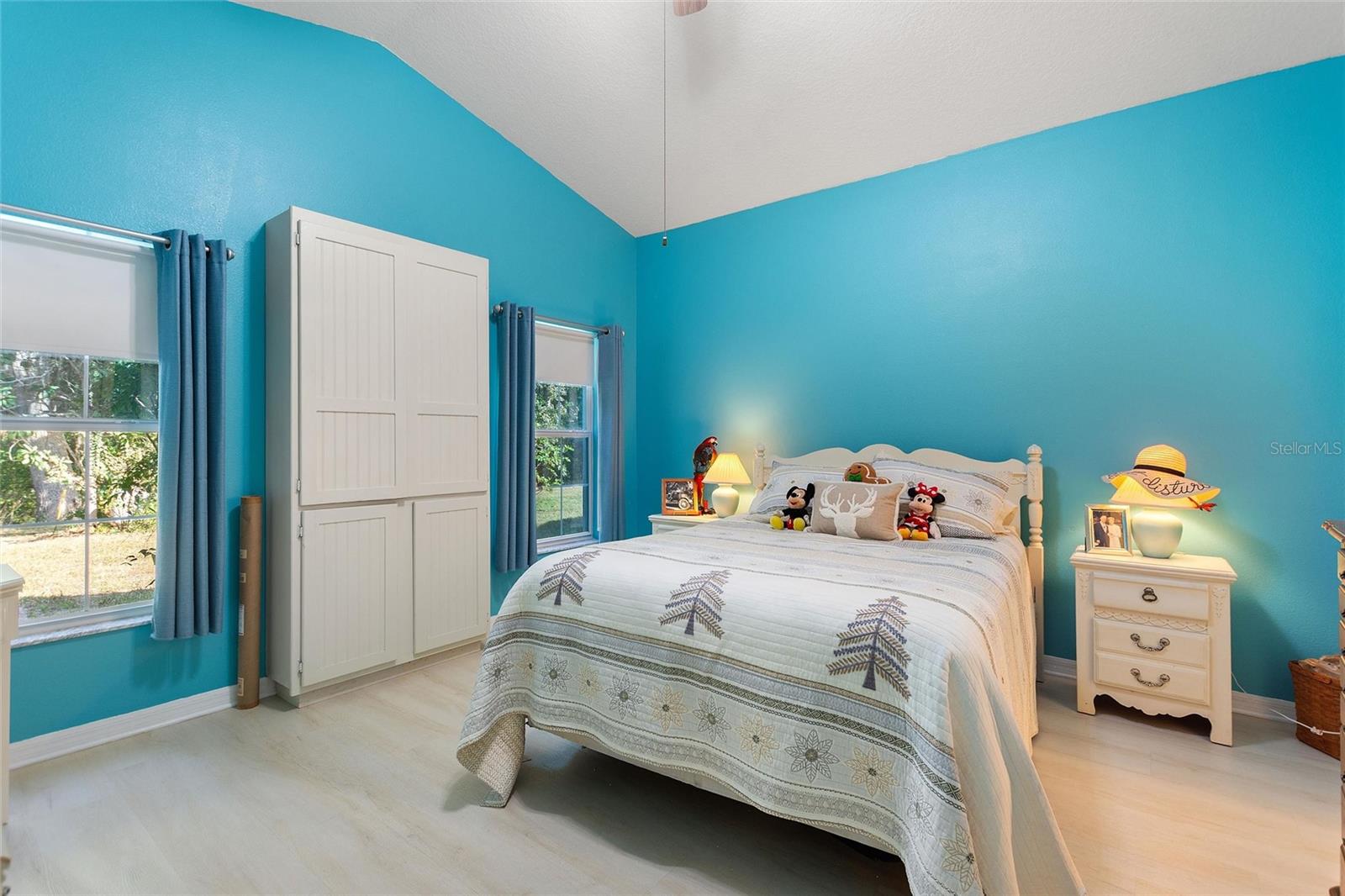 Image 5 of 61 For 642 Vista Oaks Way